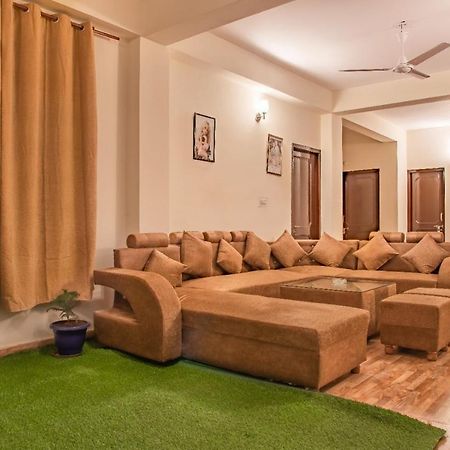 Pine Villa Kasauli Exterior foto